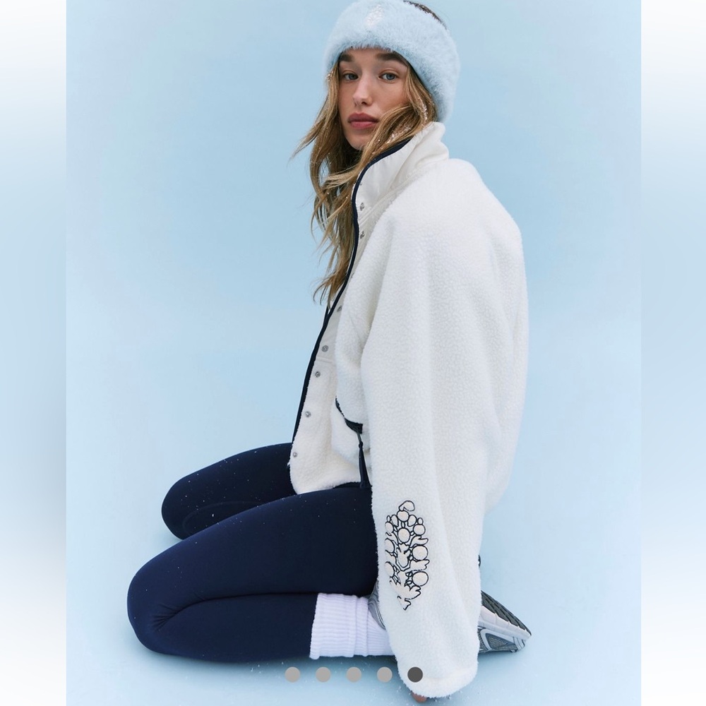 FPM Hit The Slopes Patch Fleece Jacket - Picture 2 of 8